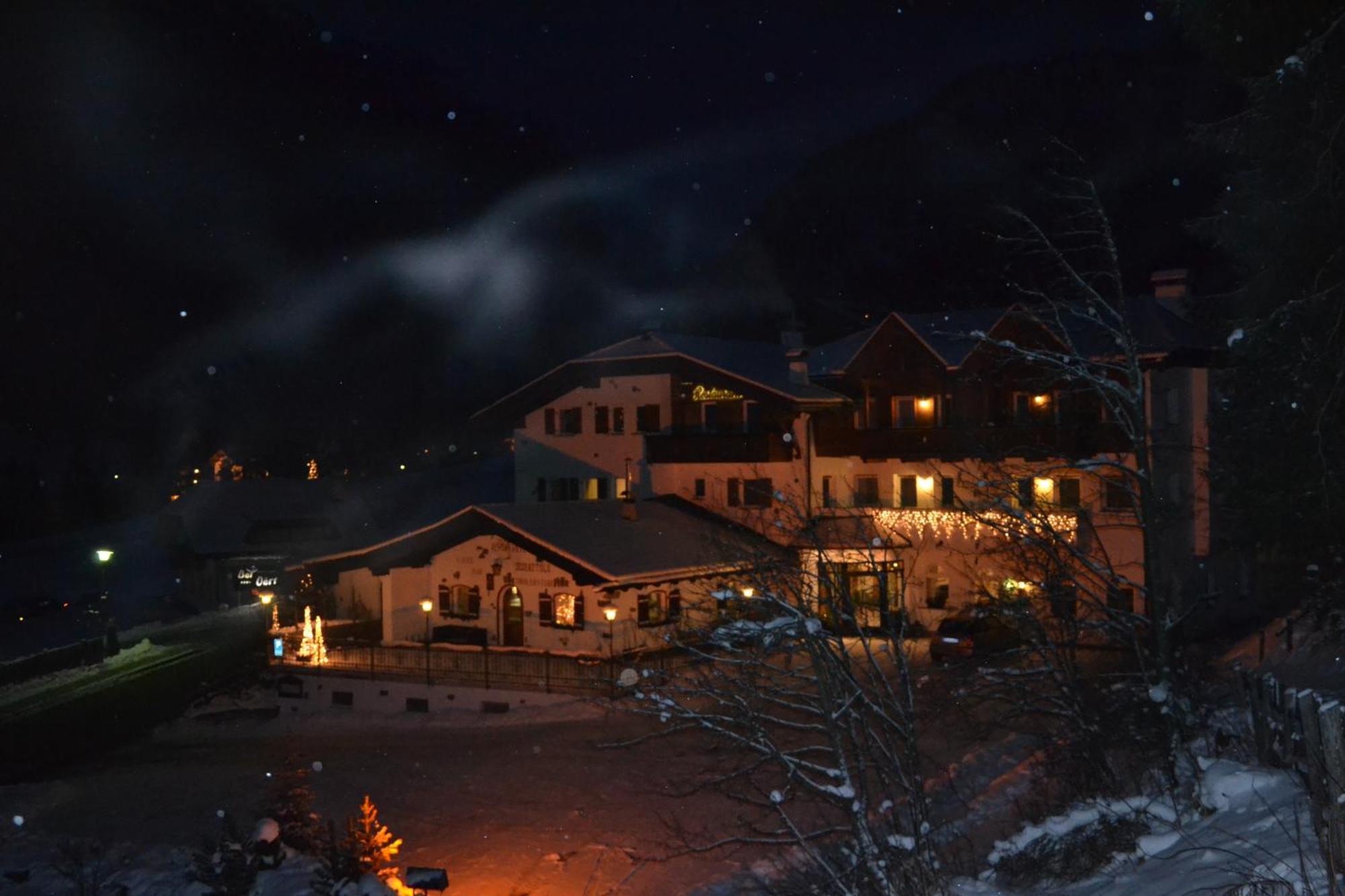 Hotel Scoiattolo Σέλβα ντι Βαλ Γκαρντένα Εξωτερικό φωτογραφία